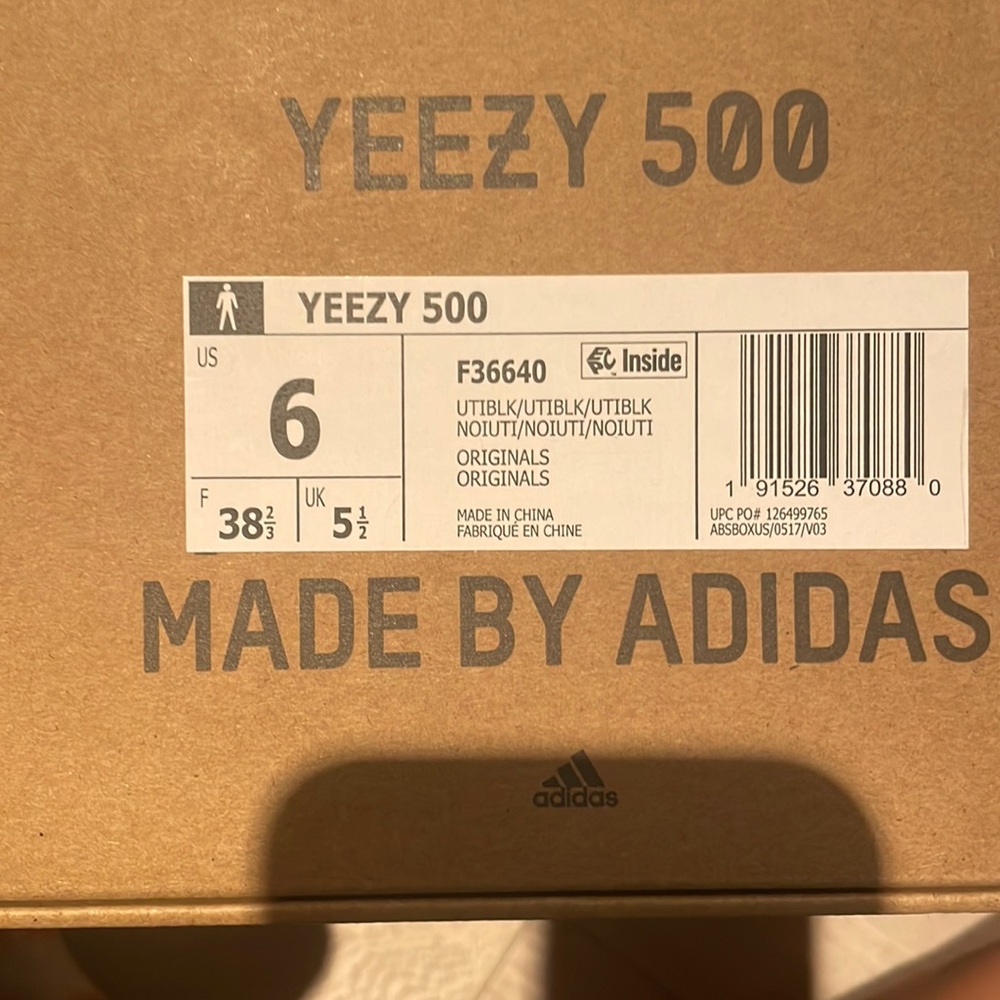 Yeezy 500 sneaker